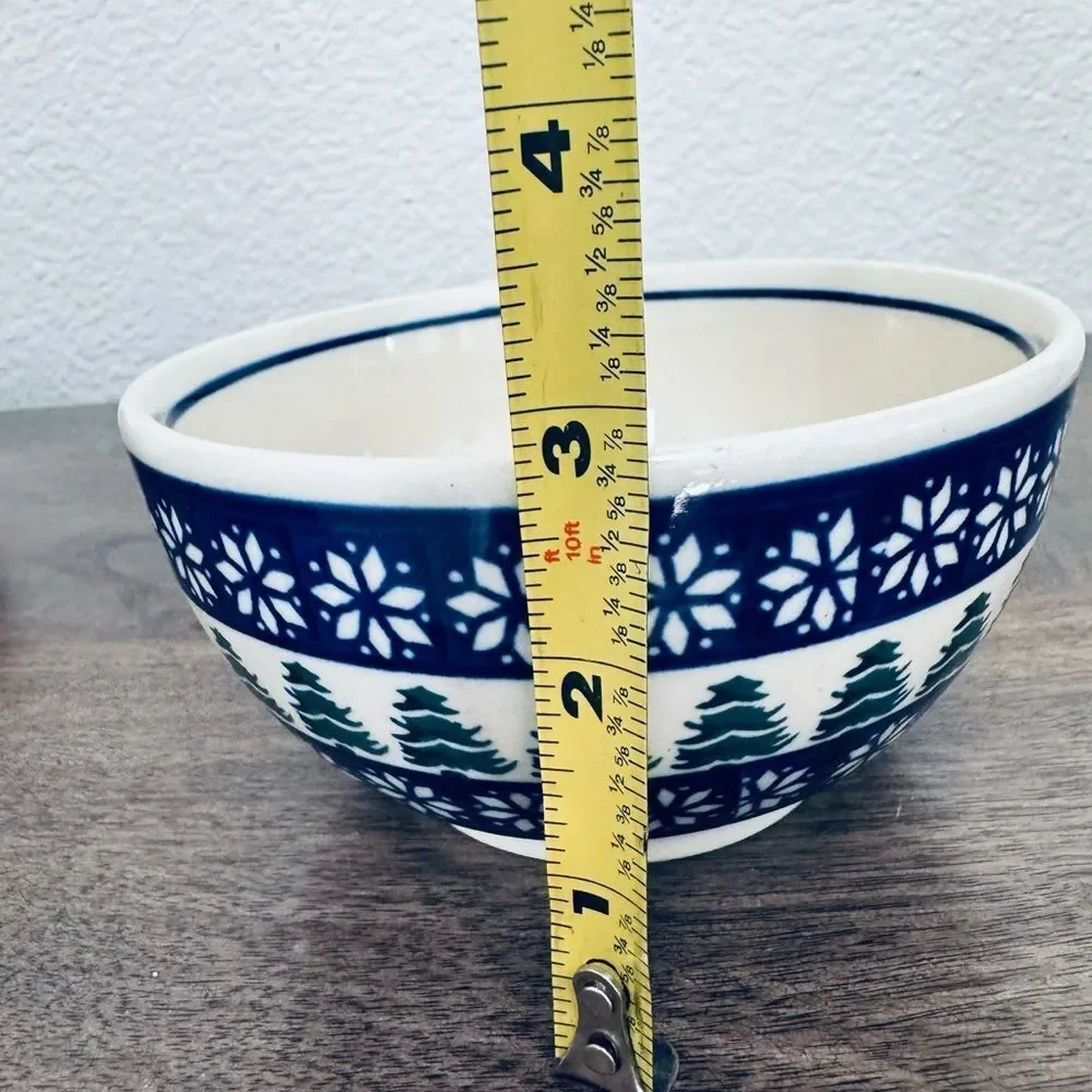 Boleslawiec Polish Pottery Christmas Trees Snowflake Dinner Bowl